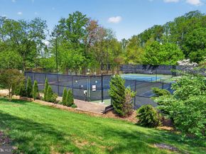 8340 Greensboro Drive 425, Mclean VA 22102