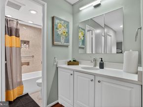 8340 Greensboro Drive 425, Mclean VA 22102