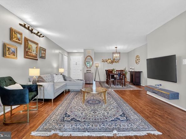 8340 Greensboro Drive 425, Mclean VA 22102