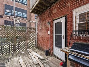 321 N 19TH Street, Philadelphia PA 19103