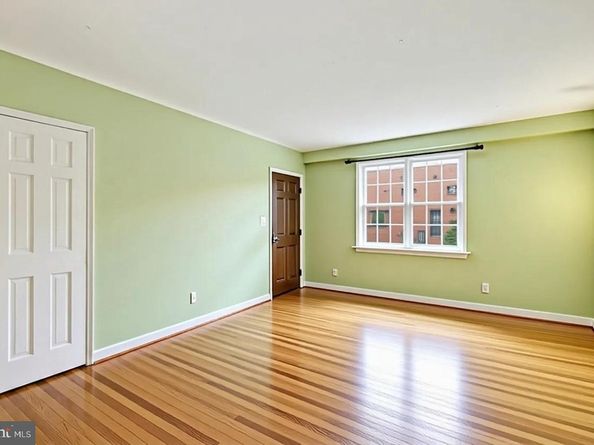 19 Auburn Court A, Alexandria VA 22305