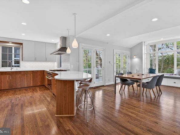 4225 Oakridge Lane, Chevy Chase MD 20815