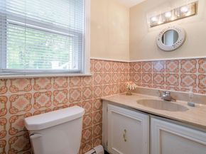 816 Warren Road, Ambler PA 19002