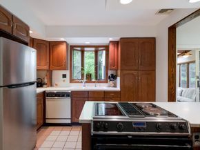 816 Warren Road, Ambler PA 19002