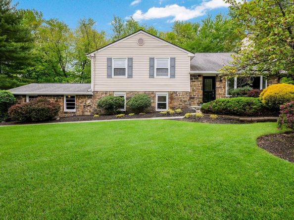 816 Warren Road, Ambler PA 19002