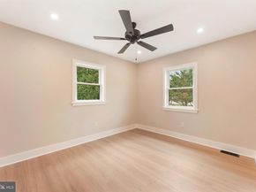 528 W Maple Avenue, Langhorne PA 19047