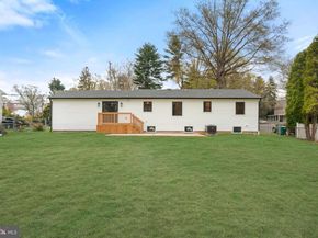 528 W Maple Avenue, Langhorne PA 19047