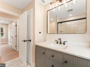 528 W Maple Avenue, Langhorne PA 19047