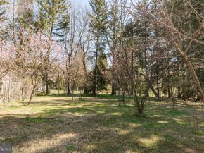 1211 E Butler Pike, Ambler PA 19002