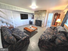 156 Crockett Road, Warminster PA 18974