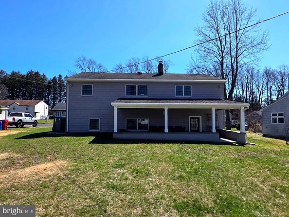 156 Crockett Road, Warminster PA 18974