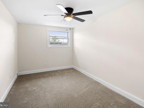 3609 Essex Lane, Philadelphia PA 19114