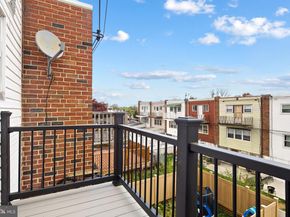 3609 Essex Lane, Philadelphia PA 19114