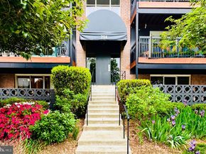 204 Park Terrace Court SE 25, Vienna VA 22180