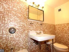 730 24TH NW 308, Washington DC 20037
