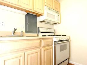 730 24TH NW 308, Washington DC 20037