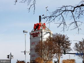 2204 Westcourt Lane 113, Herndon VA 20170