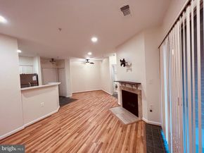 2204 Westcourt Lane 113, Herndon VA 20170