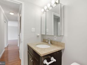2300 Pimmit Drive 713, Falls Church VA 22043