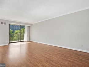 2300 Pimmit Drive 713, Falls Church VA 22043