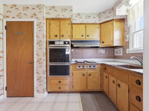 903 Pine Road, Warminster PA 18974