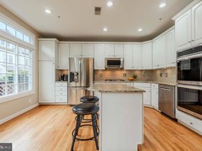 707 Catts Tavern Drive, Alexandria VA 22314