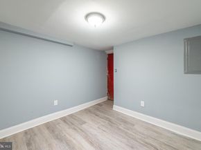 1521 W Olney Avenue, Philadelphia PA 19141