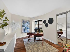 8370 Greensboro Drive 626, Mclean VA 22102