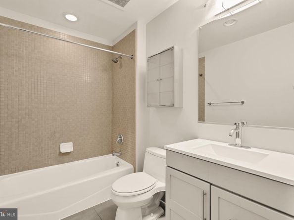 2125 14TH Street NW 321, Washington DC 20009