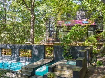 2905 Ash Mill Road