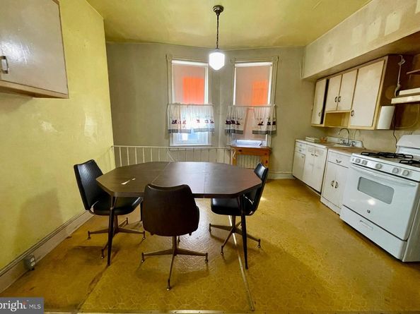 208 N 63rd Street, Philadelphia PA 19139