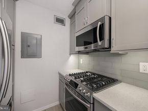 2475 Virginia Avenue NW 627, Washington DC 20037