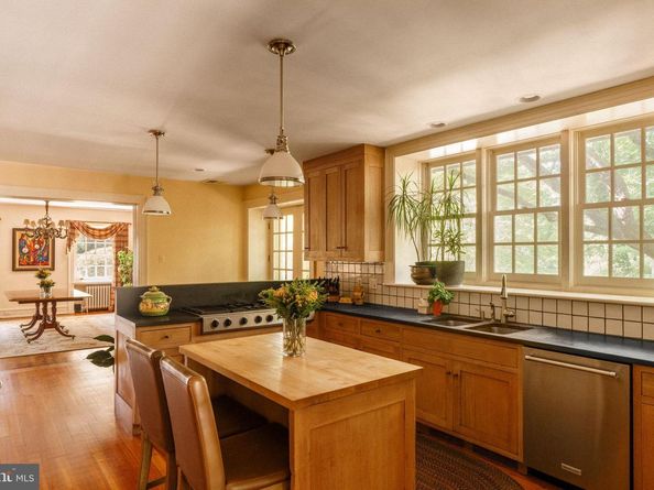 1026 Westview Street, Philadelphia PA 19119