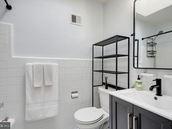 649 Maris Street, Philadelphia PA 19128