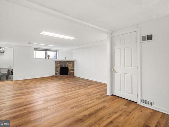 649 Maris Street, Philadelphia PA 19128