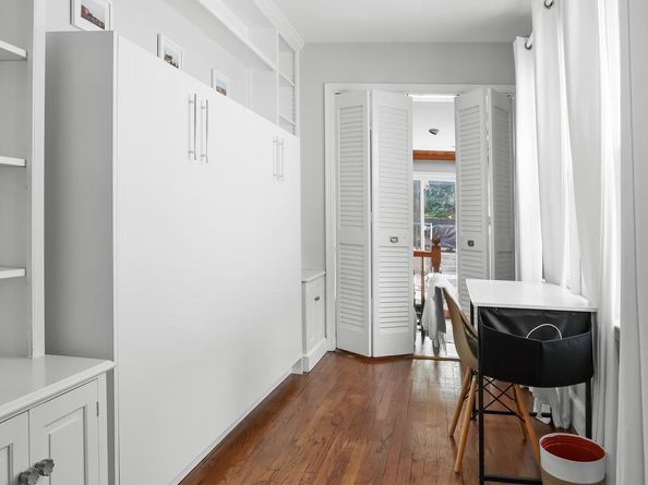 1656 32nd Street NW, Washington DC 20007
