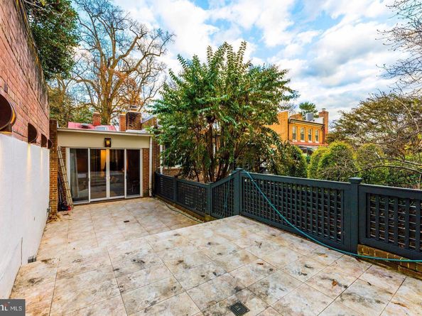 1656 32nd Street NW, Washington DC 20007