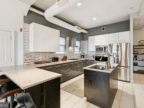 121 Walnut Street 404, Philadelphia PA 19106