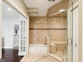 121 Walnut Street 404, Philadelphia PA 19106