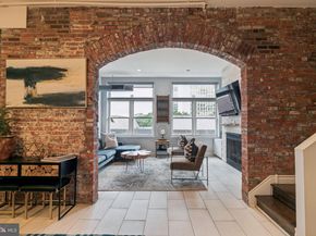 121 Walnut Street 404, Philadelphia PA 19106
