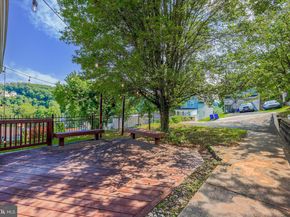 119 Cedar Avenue, Conshohocken PA 19428