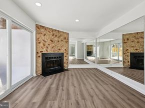 502 Giles Place, Sterling VA 20164