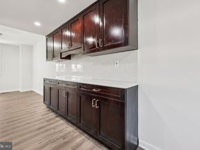 502 Giles Place, Sterling VA 20164