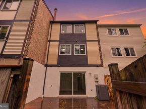 502 Giles Place, Sterling VA 20164