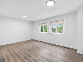 502 Giles Place, Sterling VA 20164