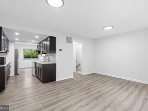 502 Giles Place, Sterling VA 20164