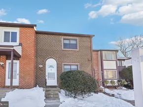 502 Giles Place, Sterling VA 20164