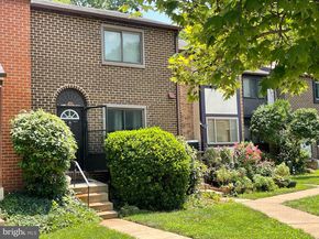 502 Giles Place, Sterling VA 20164