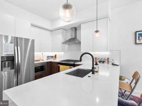 1723 Francis Street 2H, Philadelphia PA 19130
