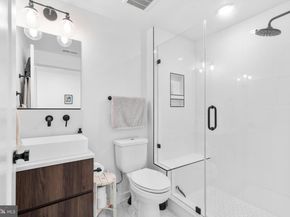 1723 Francis Street 2H, Philadelphia PA 19130